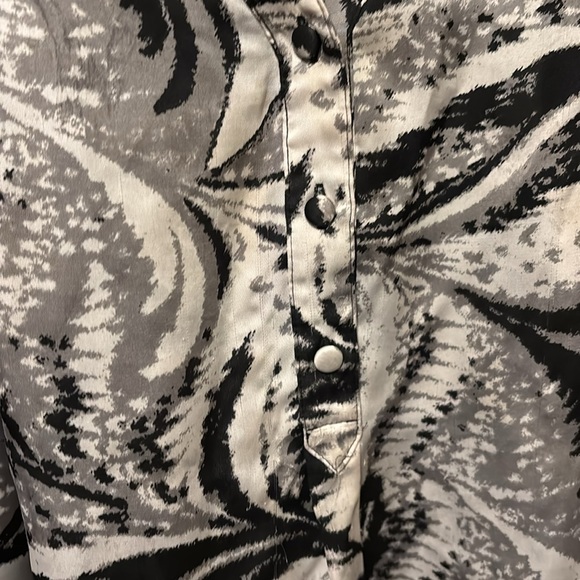 Womens Plus Lane Bryant 22/24 Pullover Lightweight Black/Gray - Picture 3 of 6